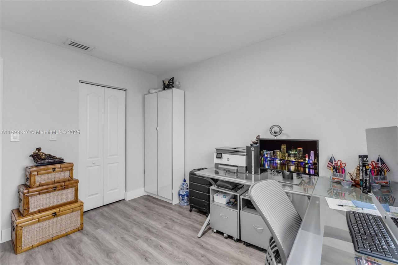 3121 SW 151st Ct, Miami, FL 33185 Photo