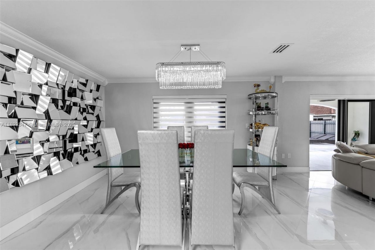 3121 SW 151st Ct, Miami, FL 33185 Photo