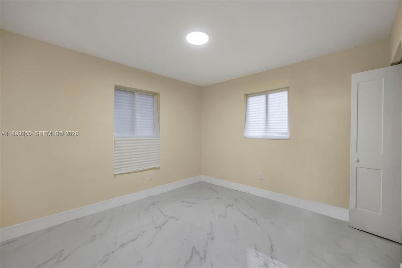 18931 NW 44th Ave, Miami Gardens, FL 33055 Photo