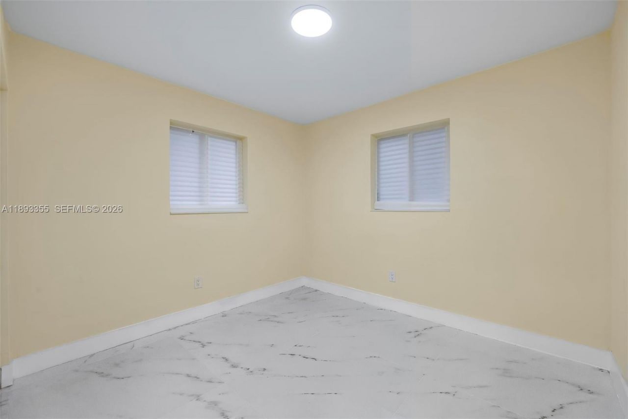 18931 NW 44th Ave, Miami Gardens, FL 33055 Photo