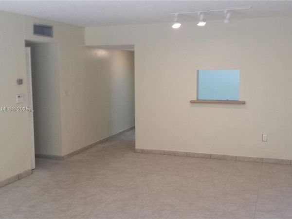 11925 NE 2nd Ave, Unit B116, North Miami, FL 33161