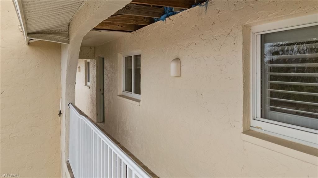 527 E Gulf Dr, Unit 204, Sanibel, FL 33957 Photo