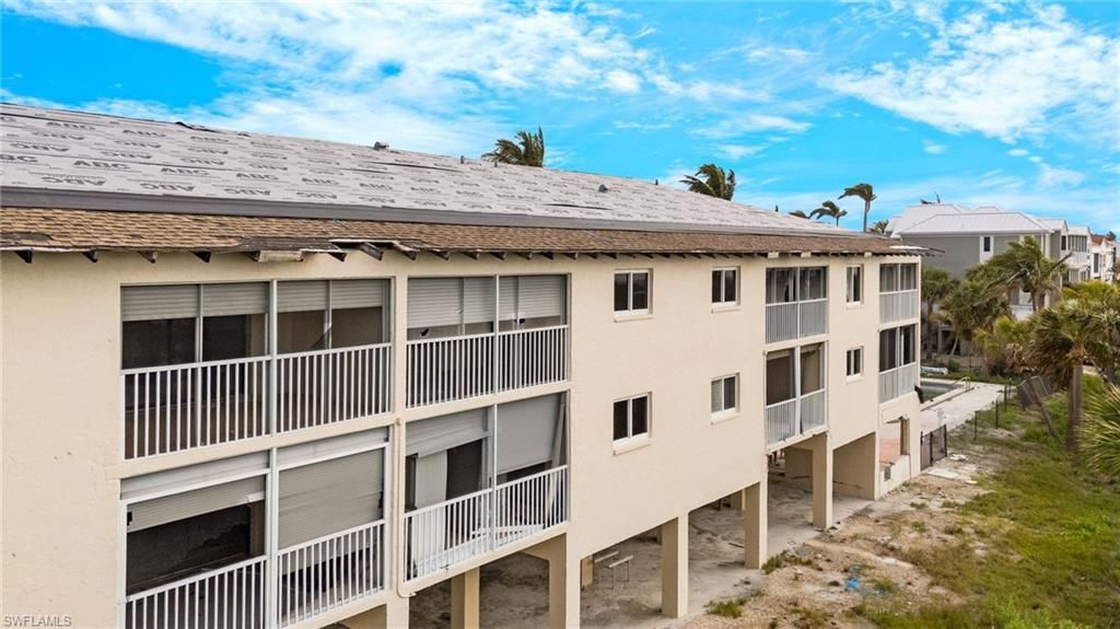 527 E Gulf Dr, Unit 204, Sanibel, FL 33957 Photo