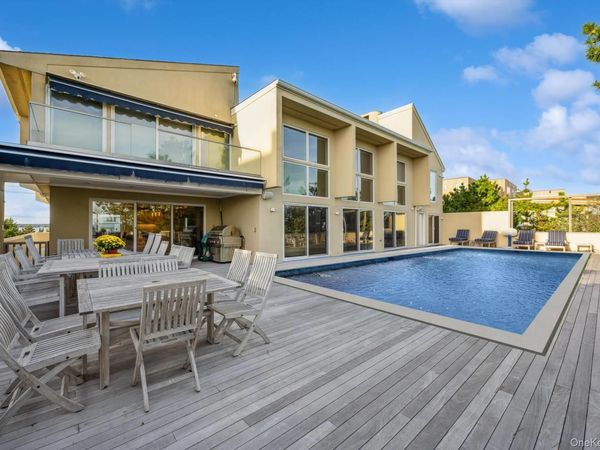 521 Dune Road, Westhampton Beach, NY 11978