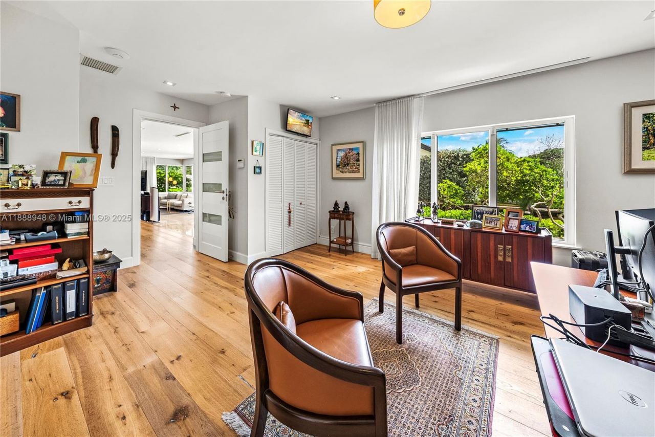 1370 NE 103rd St, Miami Shores, FL 33138 Photo