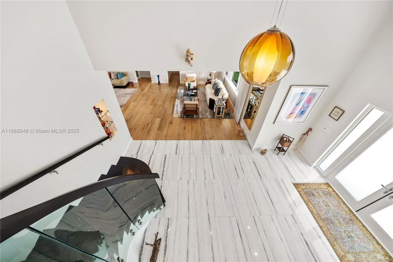 1370 NE 103rd St, Miami Shores, FL 33138 Photo