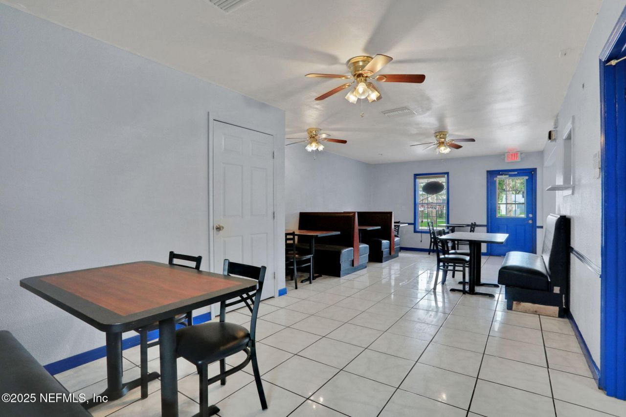 413 Elm Street, Welaka, FL 32193 Photo