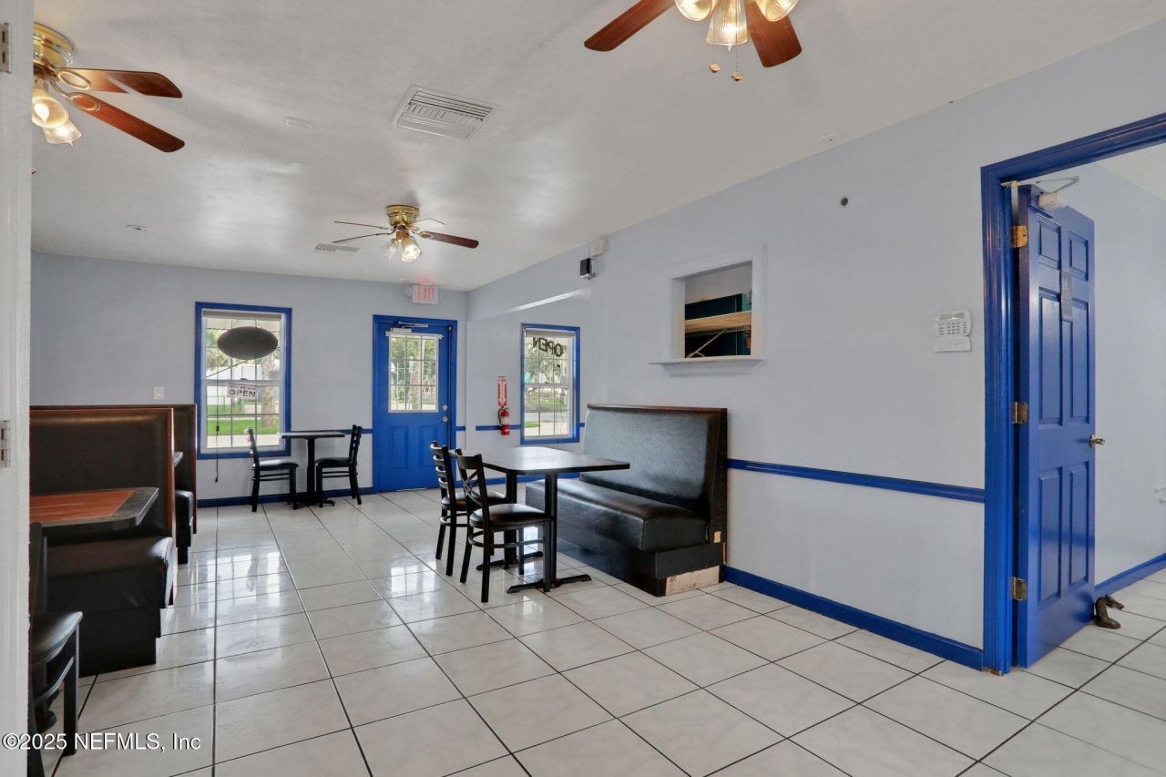 413 Elm Street, Welaka, FL 32193 Photo
