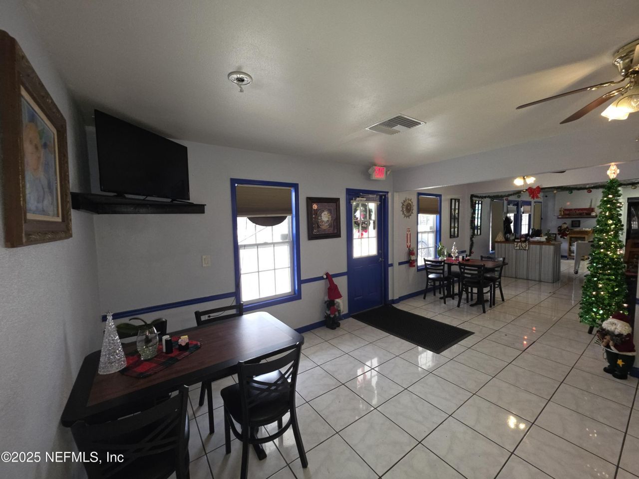413 Elm Street, Welaka, FL 32193 Photo