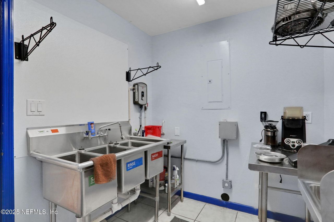 413 Elm Street, Welaka, FL 32193 Photo