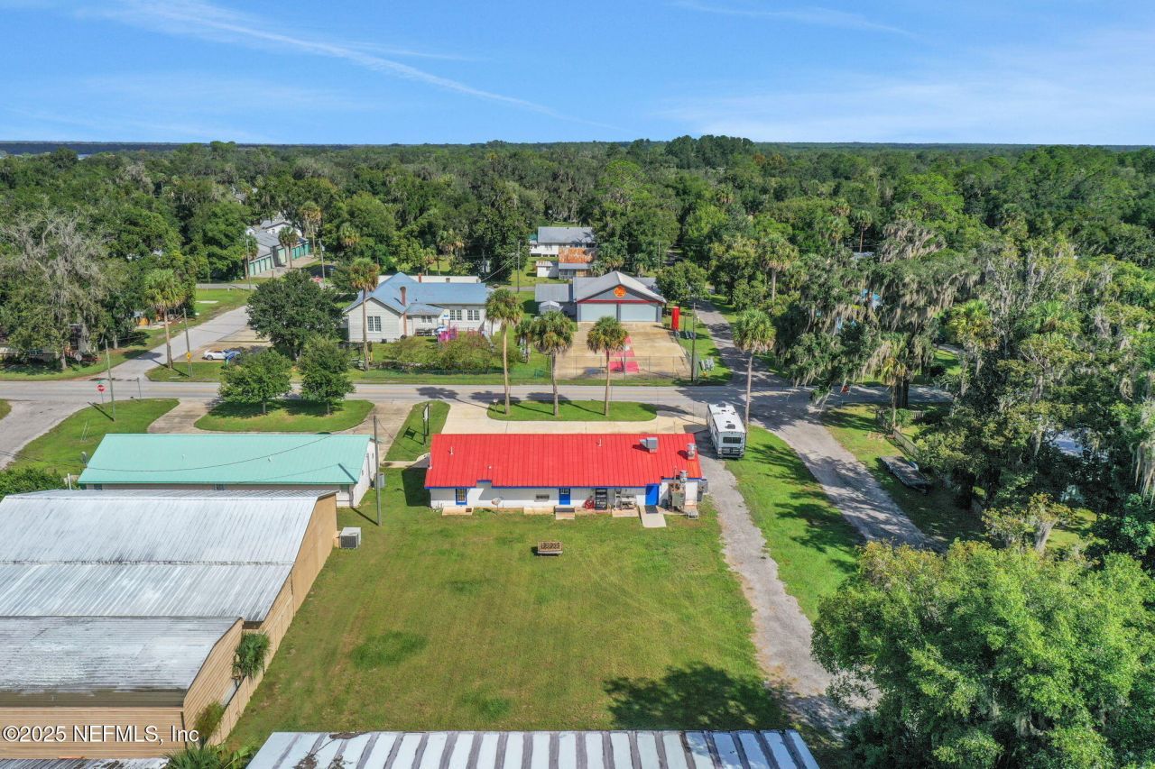 413 Elm Street, Welaka, FL 32193 Photo