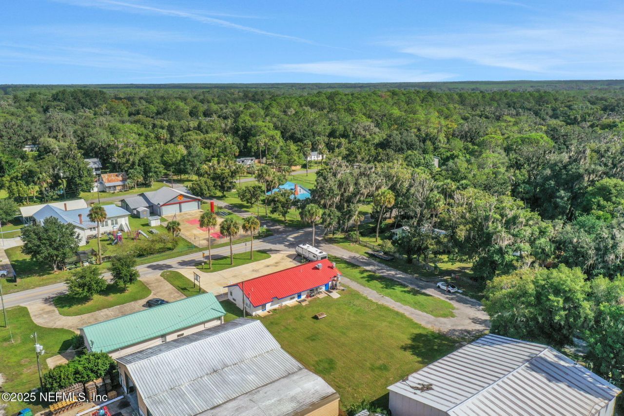 413 Elm Street, Welaka, FL 32193 Photo