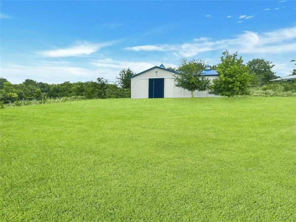 10468 County Road 493 , Princeton, TX 75407