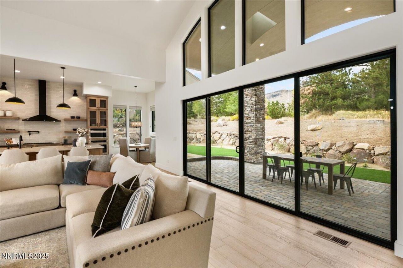 10755 Renegade Court, Reno, NV 89511 Photo