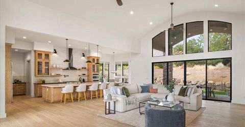 10755 Renegade Court, Reno, NV 89511 Photo