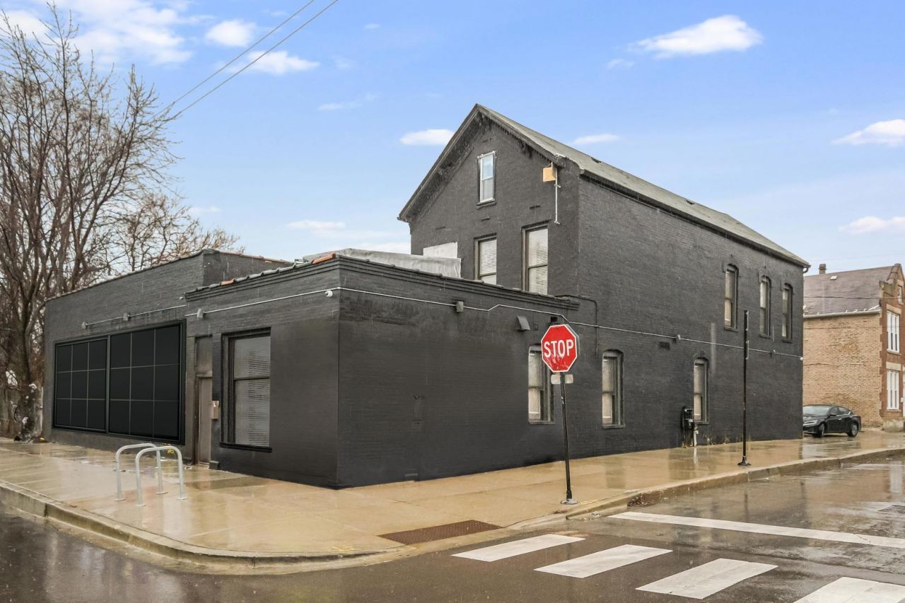 1601 S Morgan Street, Chicago, IL 60608 Main Photo