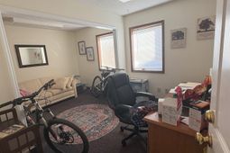 1304 Azalea Ct. photo 4