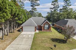 194 Orangepark Drive photo 4