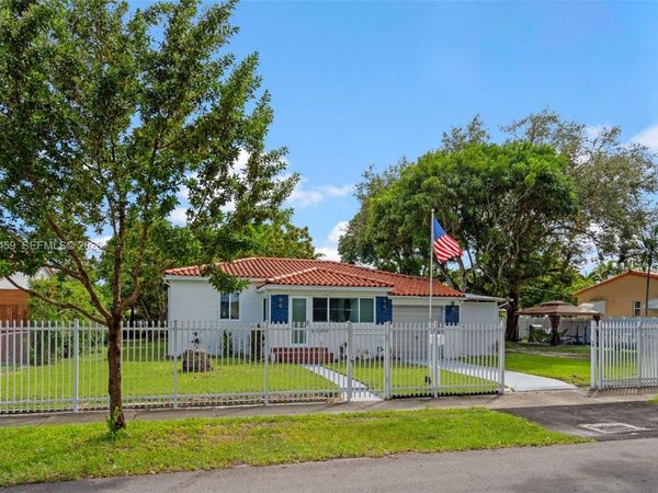 5340 SW 5th St, Miami, FL 33134