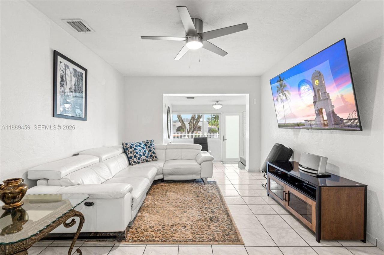 5340 SW 5th St, Miami, FL 33134 Photo