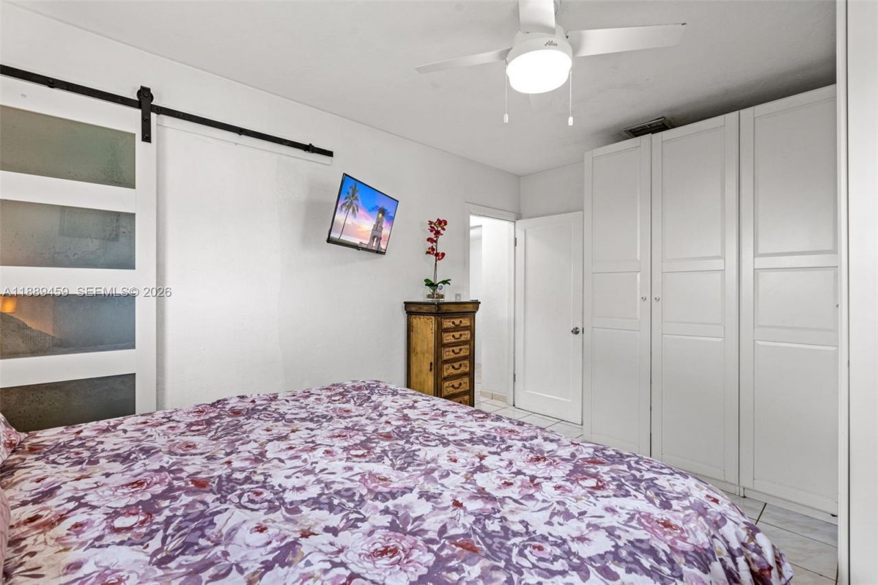 5340 SW 5th St, Miami, FL 33134 Photo