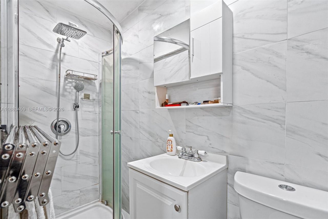 5340 SW 5th St, Miami, FL 33134 Photo