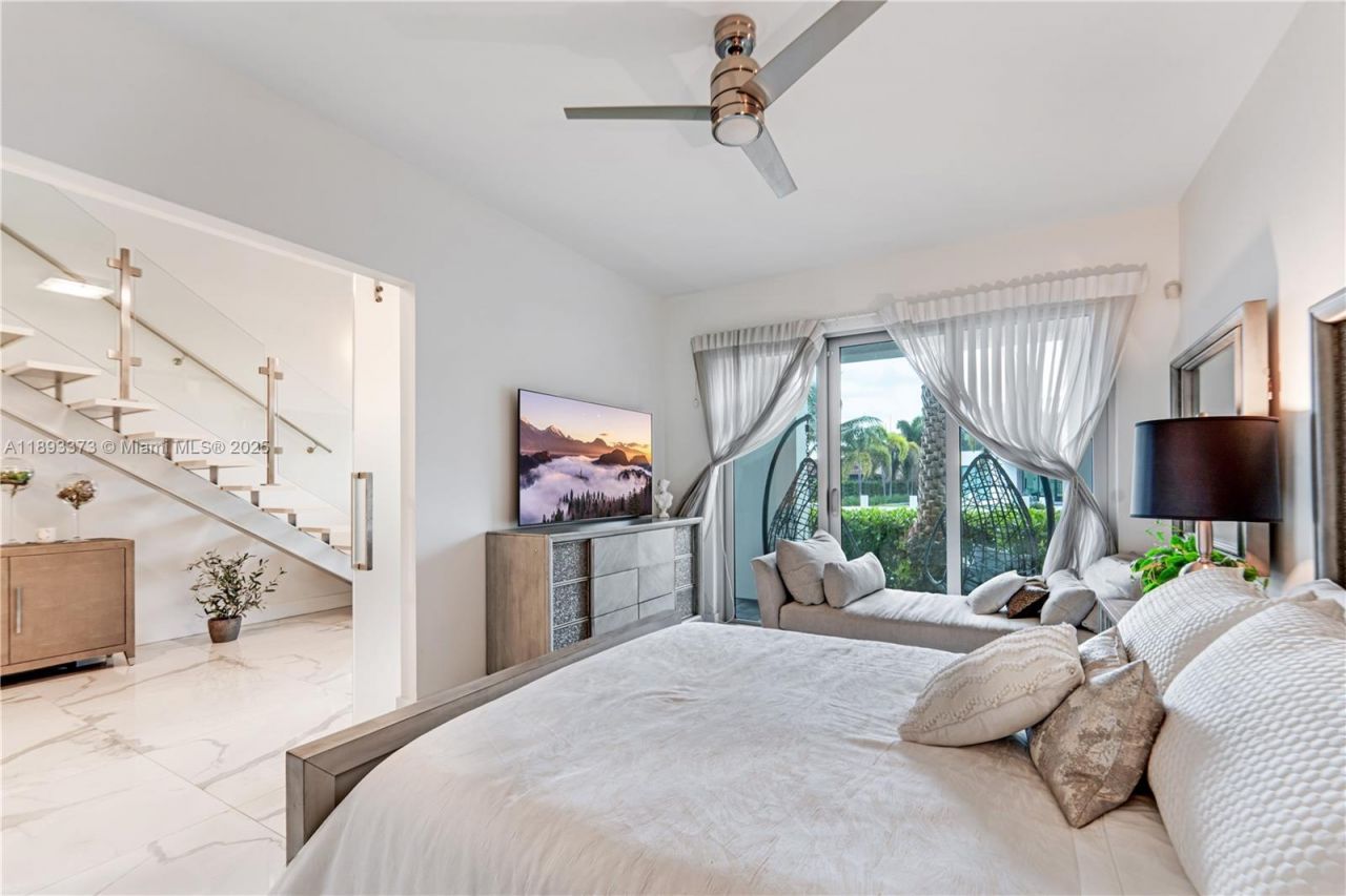 259 Shore Ct, Lauderdale by the Sea, FL 33308 Photo