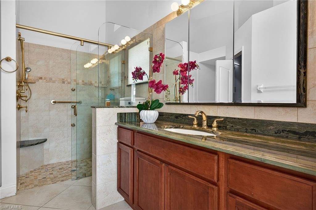 550 Captn Kate Ct, Unit 22, Naples, FL 34110 Photo