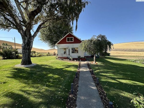 6851 Mulkey Rd., St. John, WA 99171