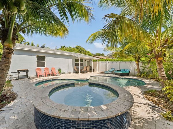 1631 N Andrews Square, Fort Lauderdale, FL 33311