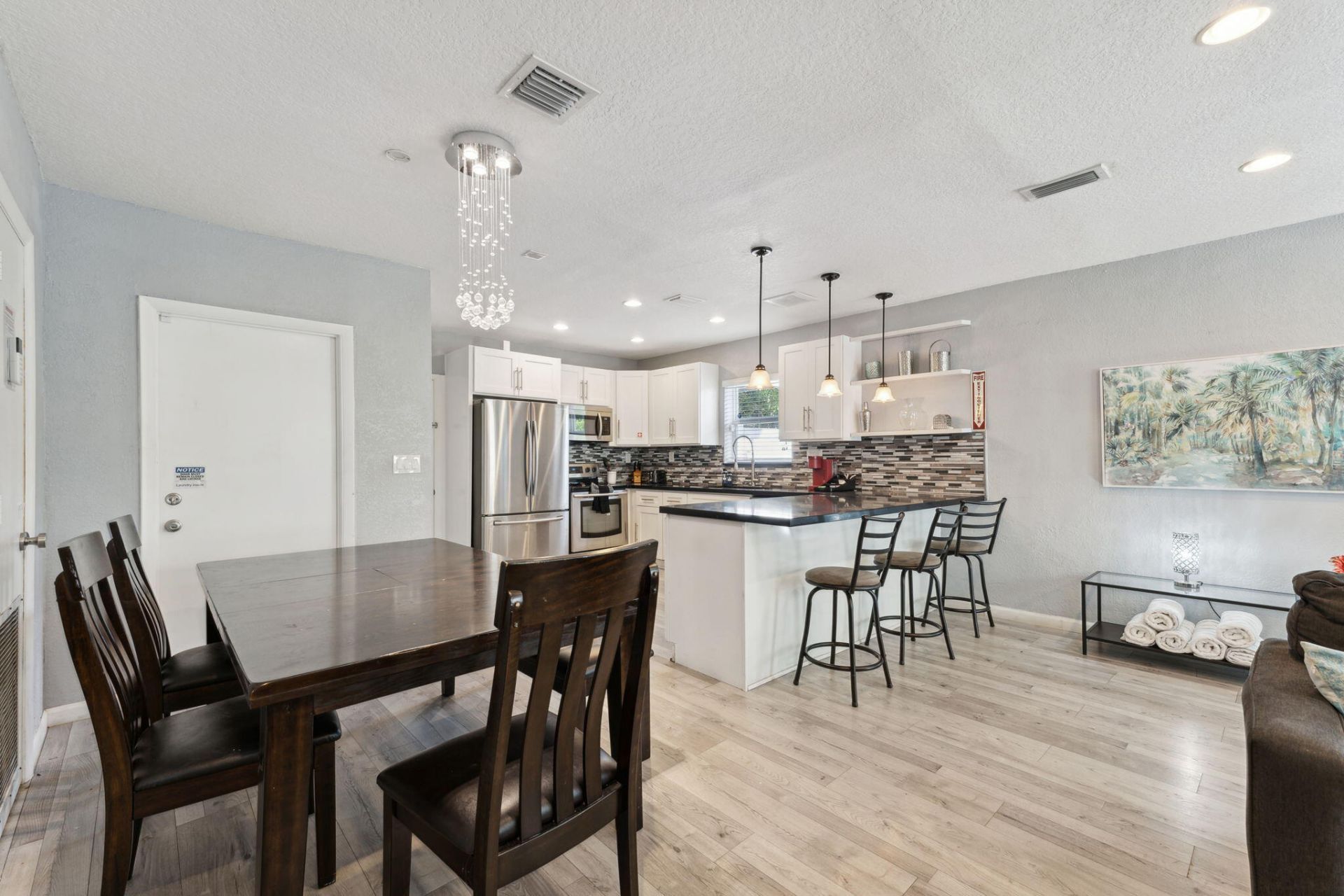 1631 N Andrews Square, Fort Lauderdale, FL 33311 Photo