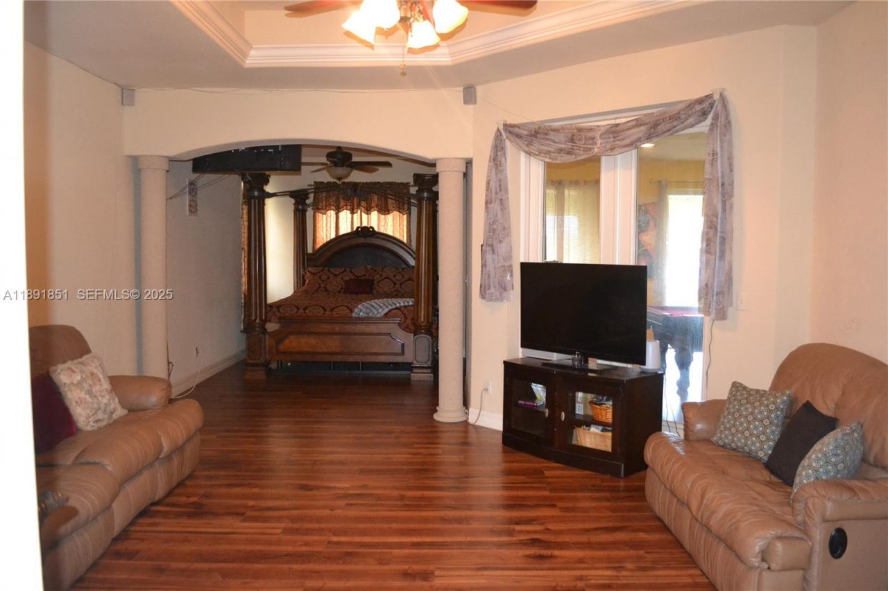 1509 Moore Ave, Lehigh Acres, FL 33972 Photo