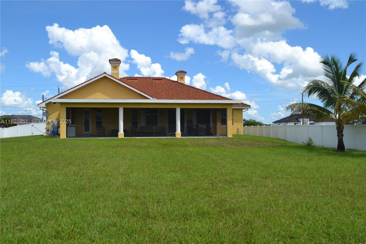 1509 Moore Ave, Lehigh Acres, FL 33972 Photo