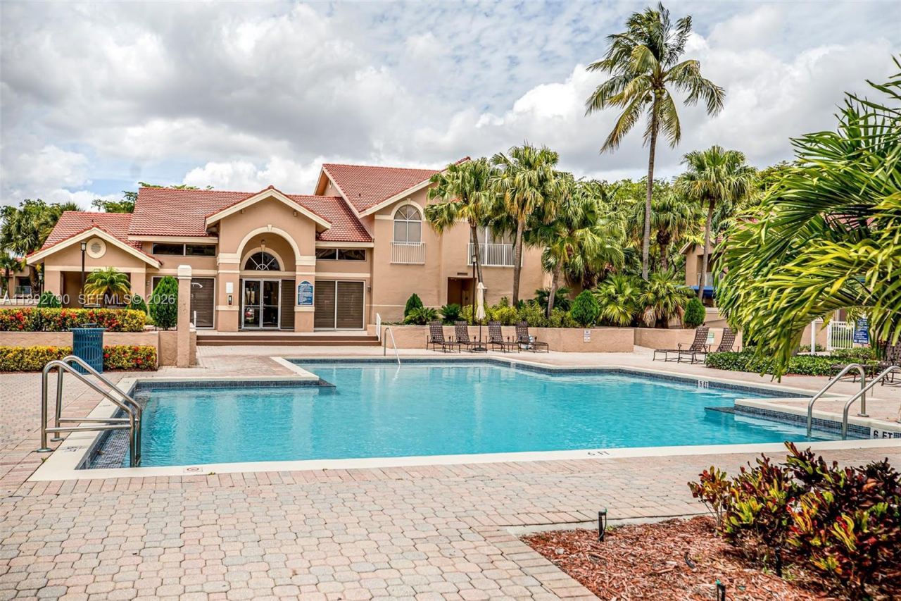 10630 SW 157 Ct, Unit 203, Miami, FL 33196 Photo