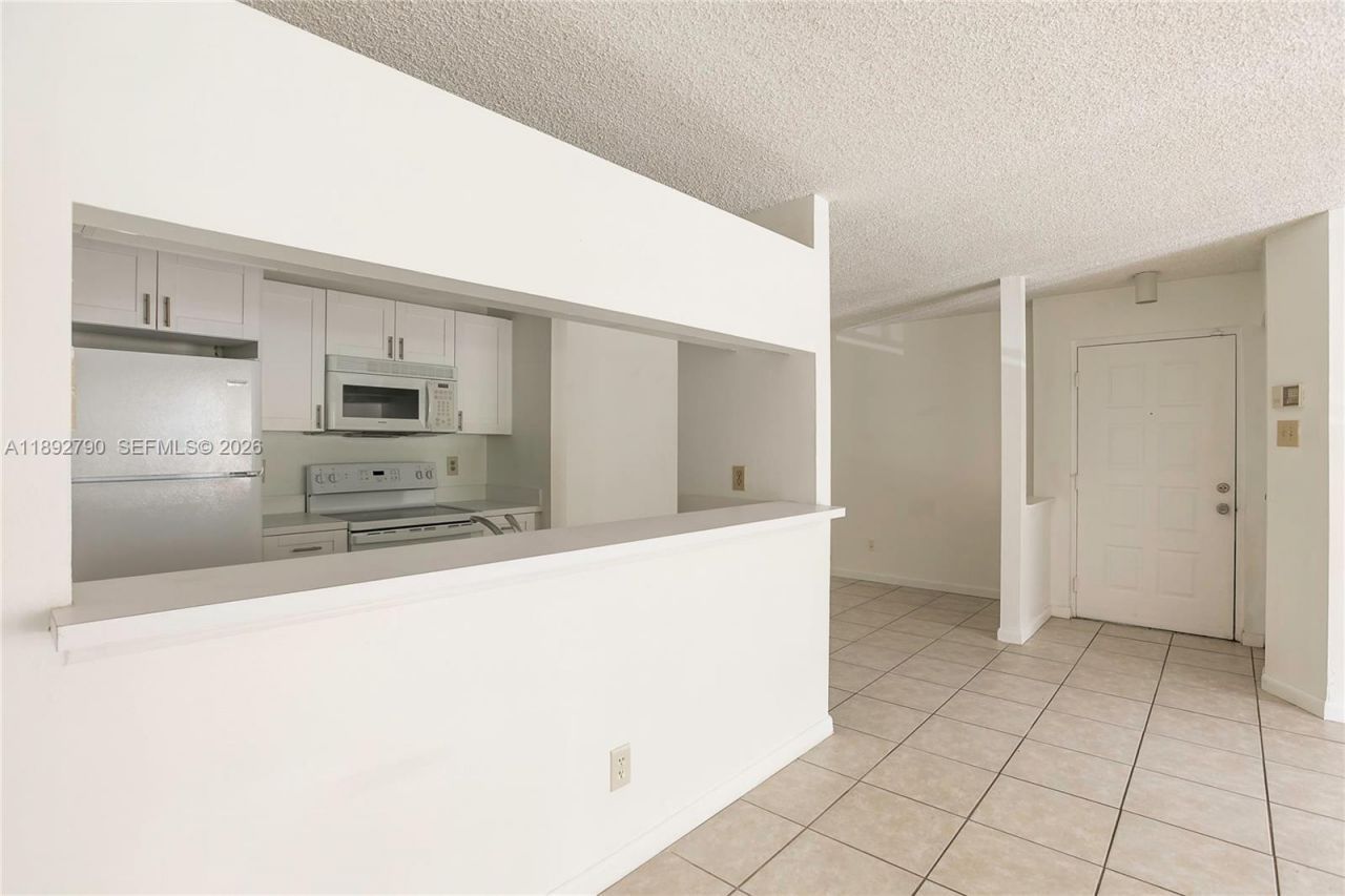 10630 SW 157 Ct, Unit 203, Miami, FL 33196 Photo