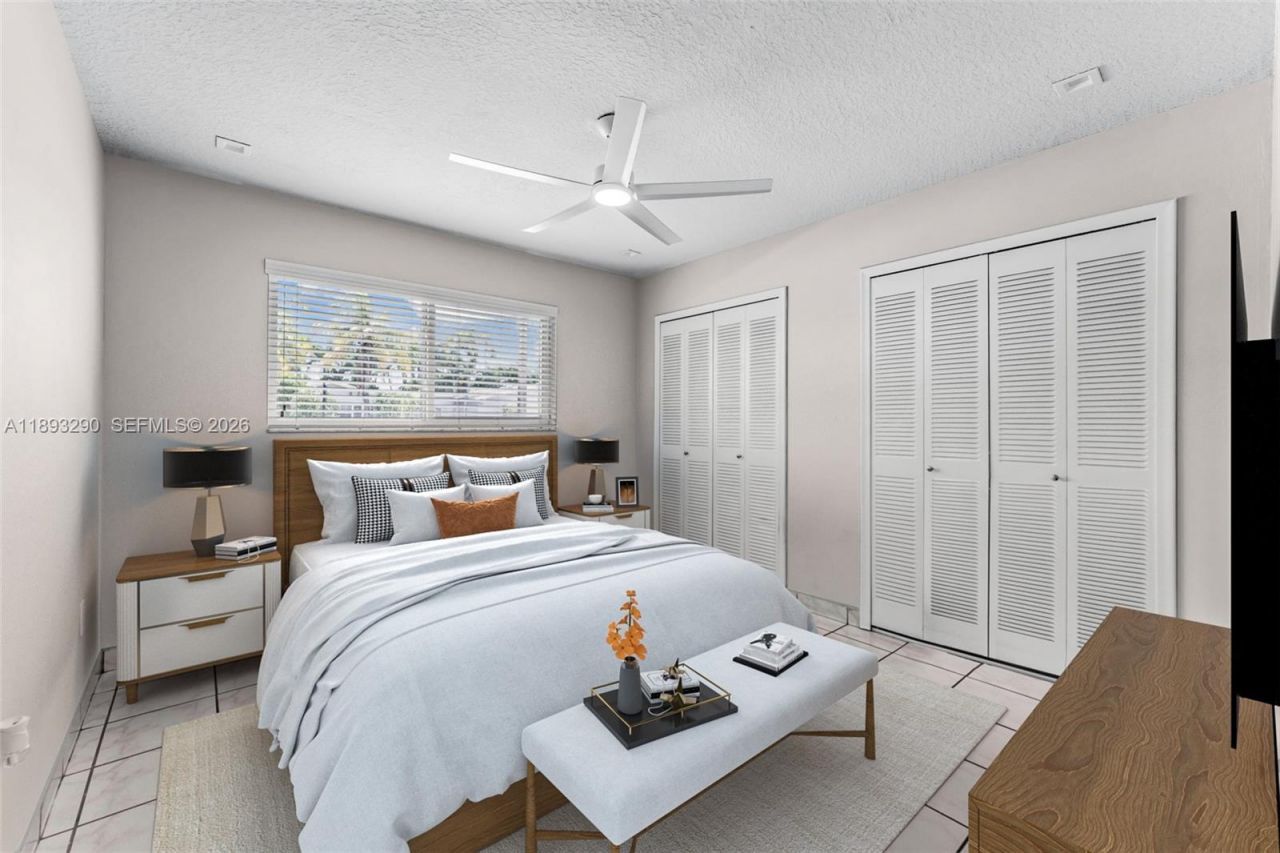 10121 SW 4th St, Miami, FL 33174 Photo