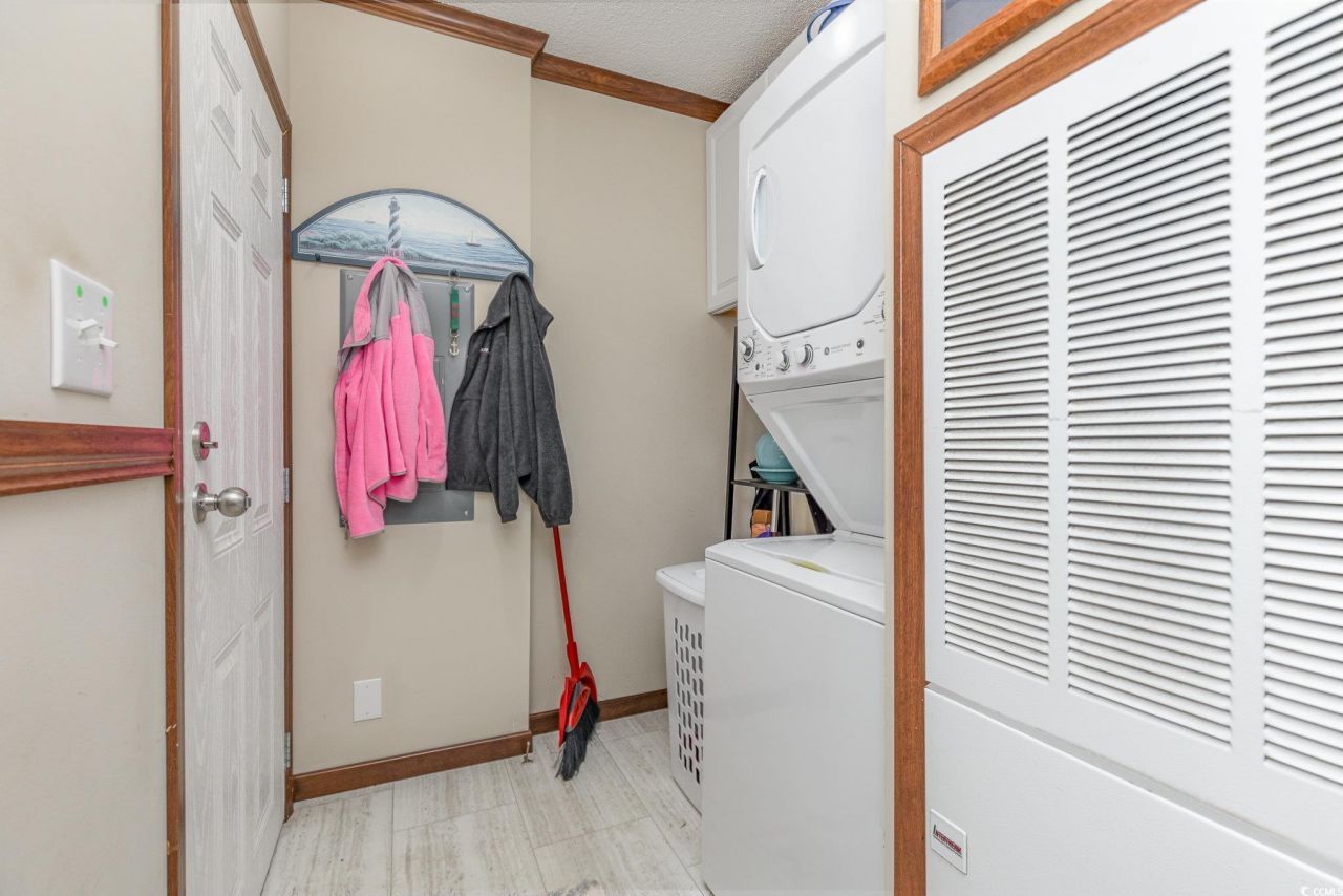 1105 Highway 15 Photo 24