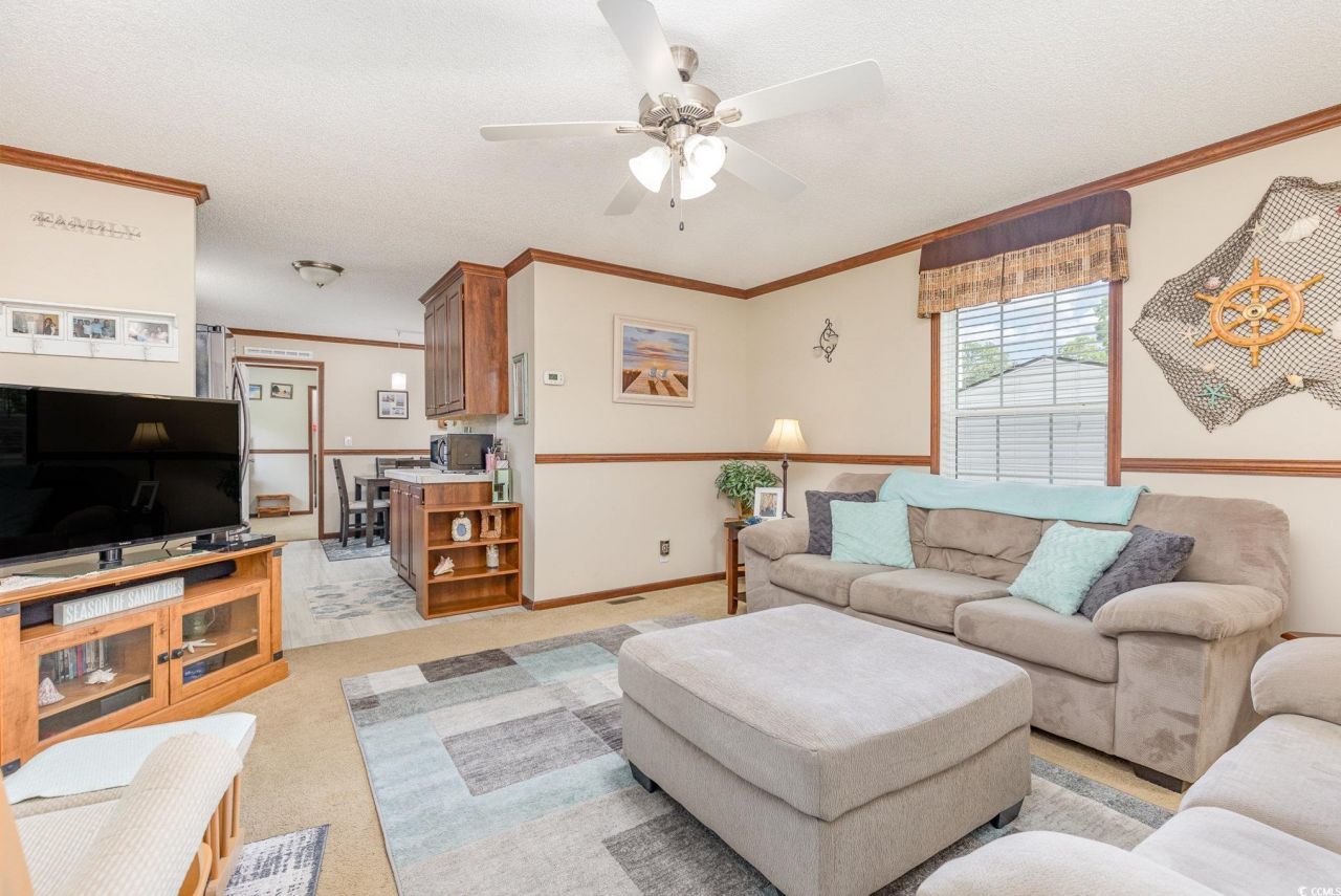 1105 Highway 15 Photo 8