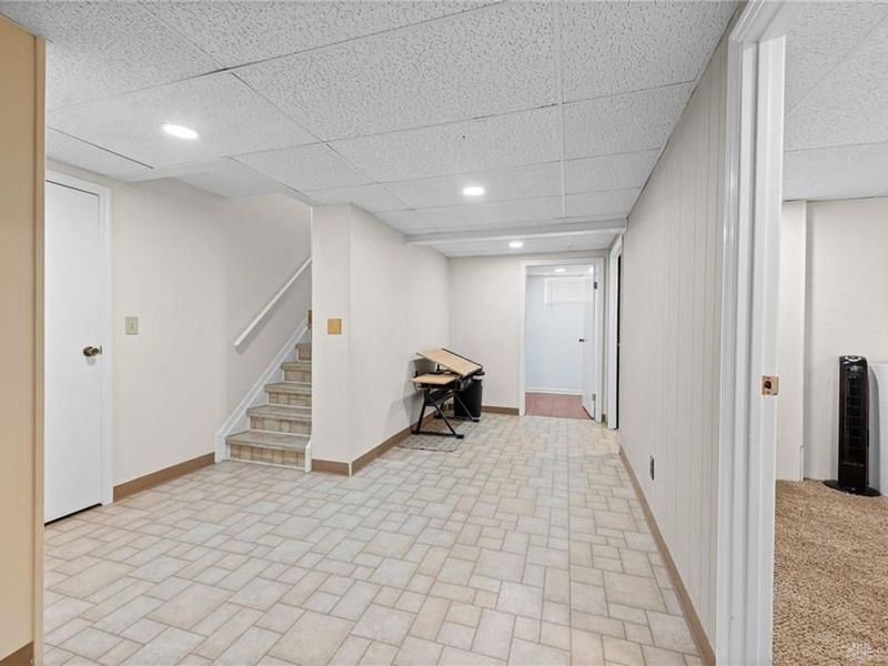 6935 Paragon Road, Dayton, OH 45459 Photo 20