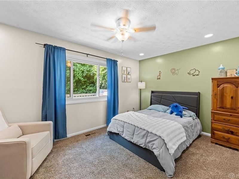 6935 Paragon Road, Dayton, OH 45459 Photo 30