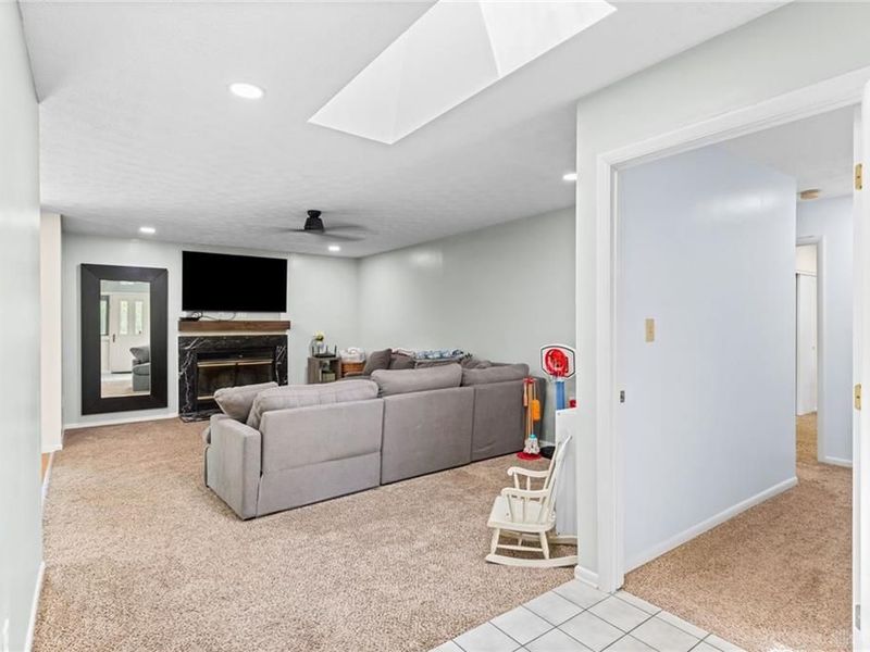 6935 Paragon Road, Dayton, OH 45459 Photo 38