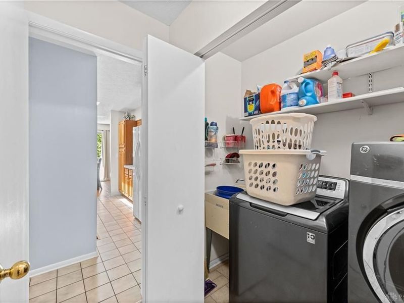 6935 Paragon Road, Dayton, OH 45459 Photo 43