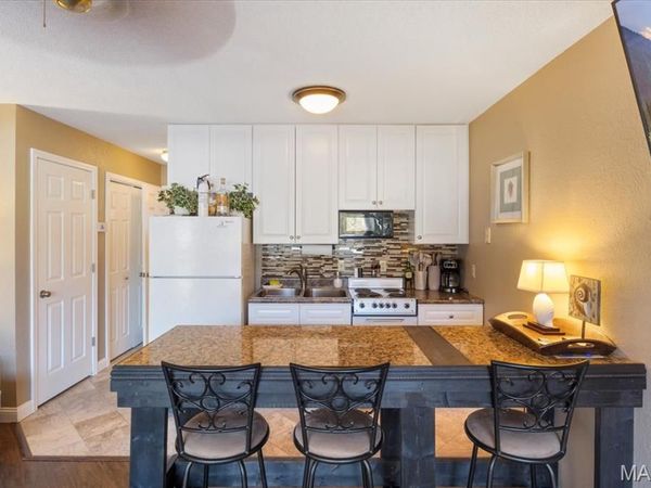 5655 Heron Bay Drive, Unit F107, Osage Beach, MO 65065