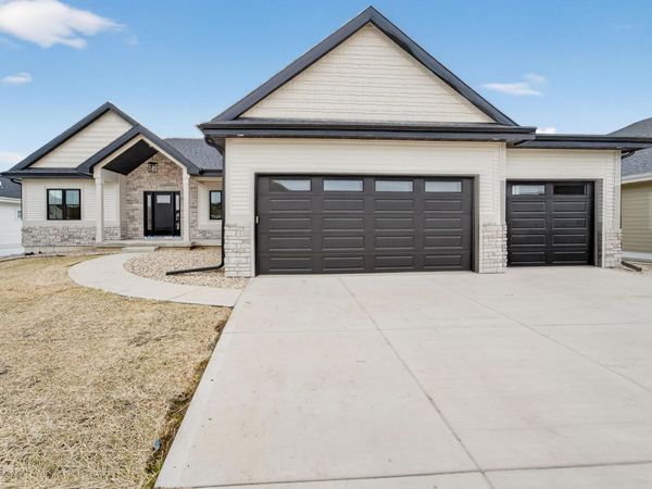 822 Westbridge Trail, Waunakee, WI 53597