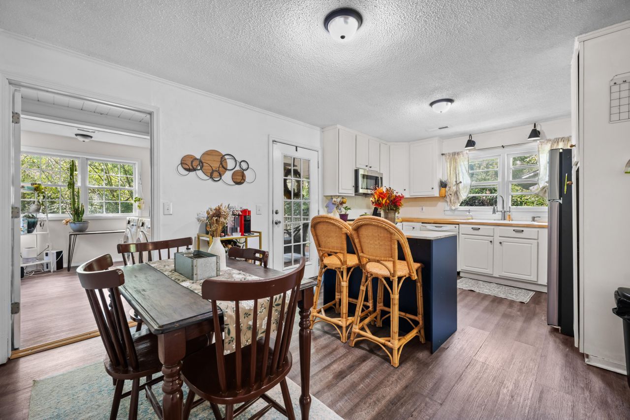 41 Lacey Street Photo 11