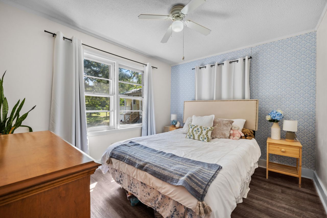 41 Lacey Street Photo 16