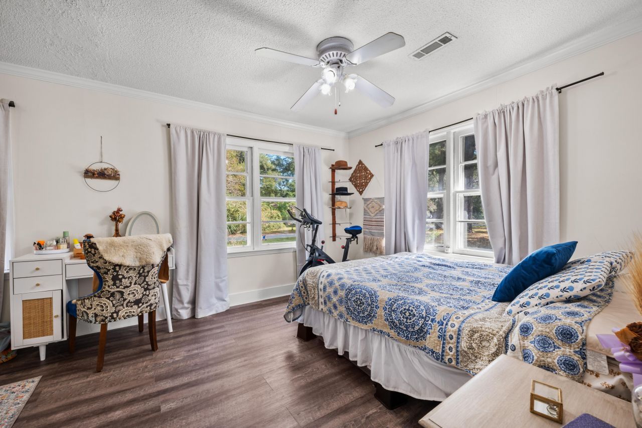 41 Lacey Street Photo 7