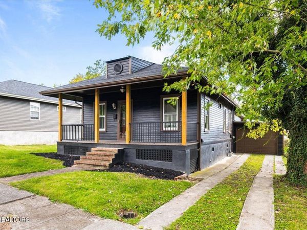 306 E Walden St, LaFollette, TN 37766