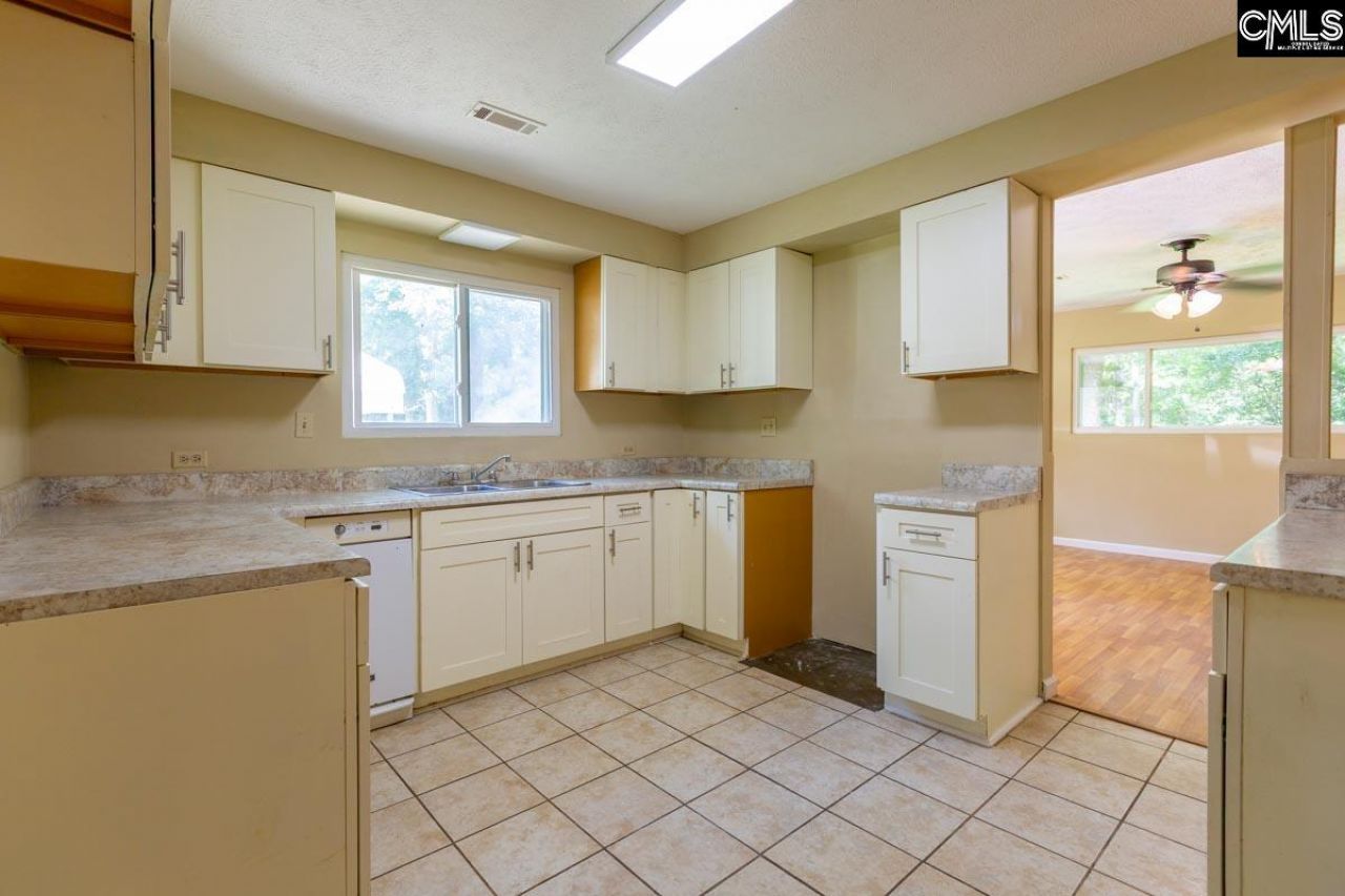 220 Destiny Lane Photo 24