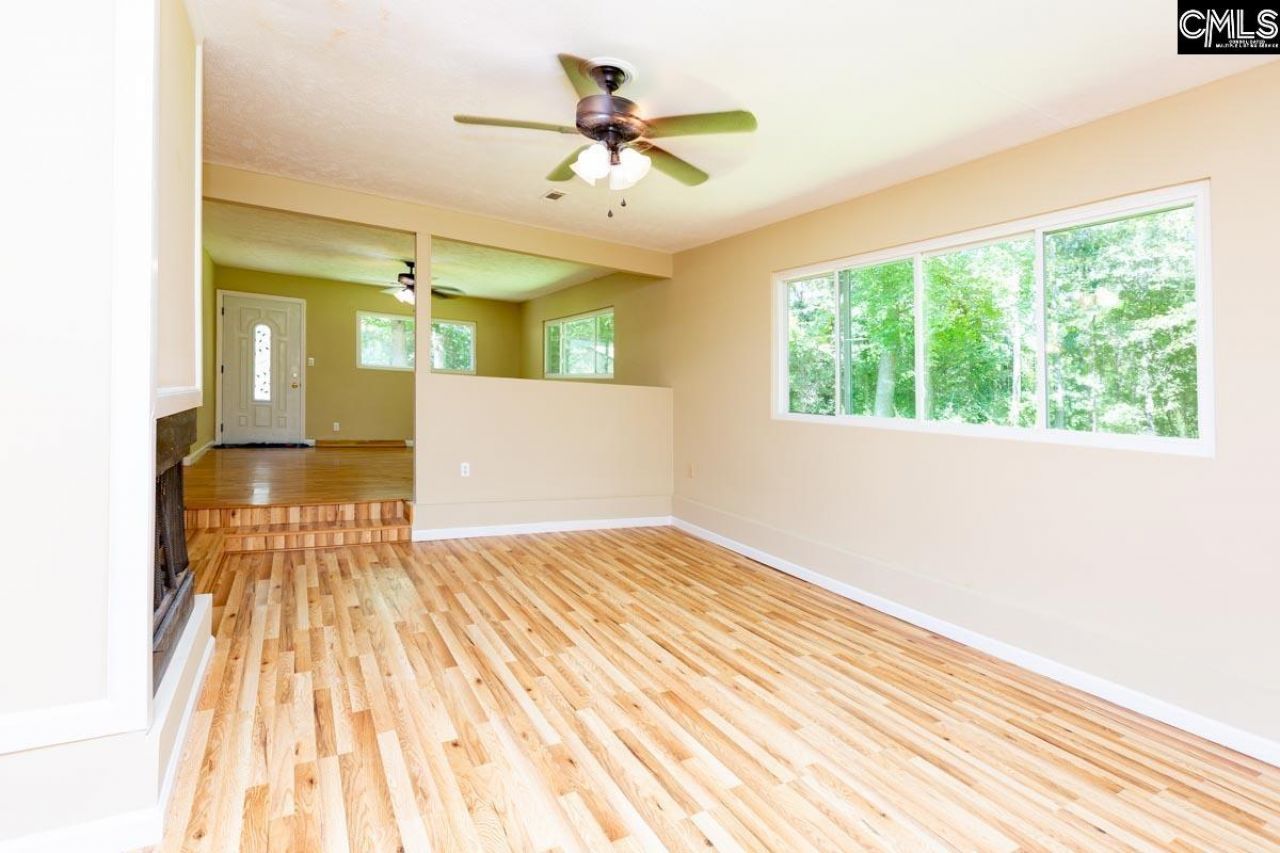 220 Destiny Lane Photo 4